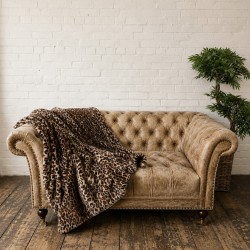 Deluxe Polar Faux Fur Throw | Luxury Cream Faux Fur Throws and Blankets