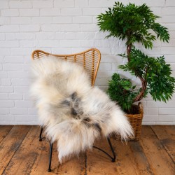 Genuine Icelandic Sheepskins | Natural Long Haired Sheepskin Rugs