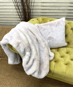 Large beige luxury fur throw