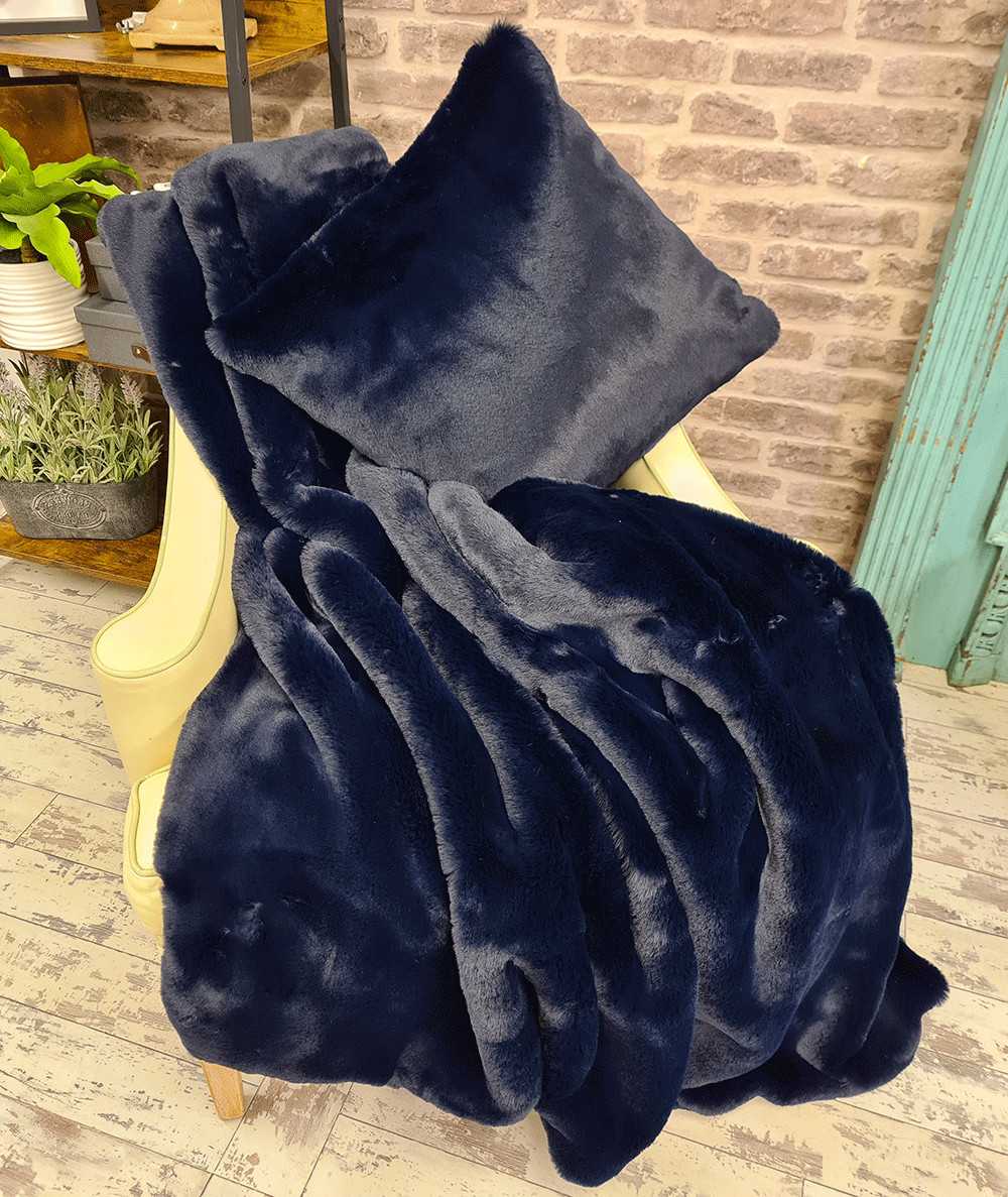 Luxury navy blue faux fur throws