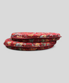 Hardwearing round tapestry seat pads