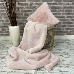 Richmond Pink Fur Throw | Large Faux Fur Blanket | Pale Pink Bedspread