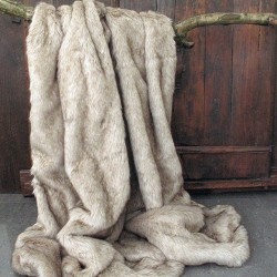 Plaid en fausse fourrure Tundra Wolf | Grand plaid en fausse fourrure | Jeté de canapé ou de lit