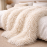 Plaid de luxe en fausse fourrure mongole | Grande couverture bouclée en fausse fourrure crème |
