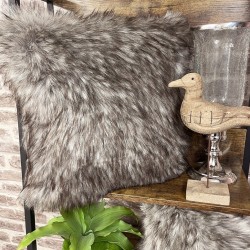 Coyote Fur Cushion Covers | Long-Haired Fur Cushions and Pillows