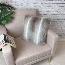 Coussins en fausse fourrure de renne | Oreillers en fausse fourrure | Coussins en fourrure de renne