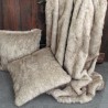 Brunswick Kunstfellkissen | Langhaarige beige Kunstfellkissen | Beige Kissen
