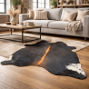 Grand tapis en peau de vache noire et brune | Peau de vache marron foncé | Poils foncés