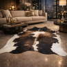 Tapis en peau de vache marron et blanche | Grande peau de vache marron et blanche | Grandes peaux de vache