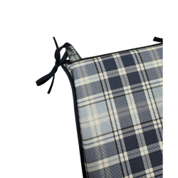 Highland Check Denim Sitzkissen mit konischer Form | Karierte konische Stuhlkissen