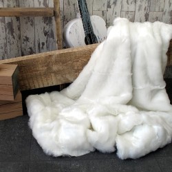 CLEARANCE! Weißer Polarbär Kunstfell Bettläufer | Weißer Fell Bettläufer