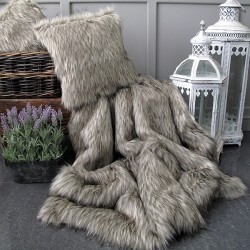 CLEARANCE! Raccoon Faux Fur Bed Runner | Tri-Colour Faux Fur Bed Runner