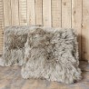 Paar Echtleder-Schafsfellkissen in Taupe 40 cm