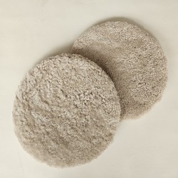 Shearling-Schaffell-Runde Bistro-Sitzkissen Oyster 37cm Stuhlkissen, im Paar verkauft